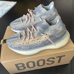 Worn once authentic boost 350
